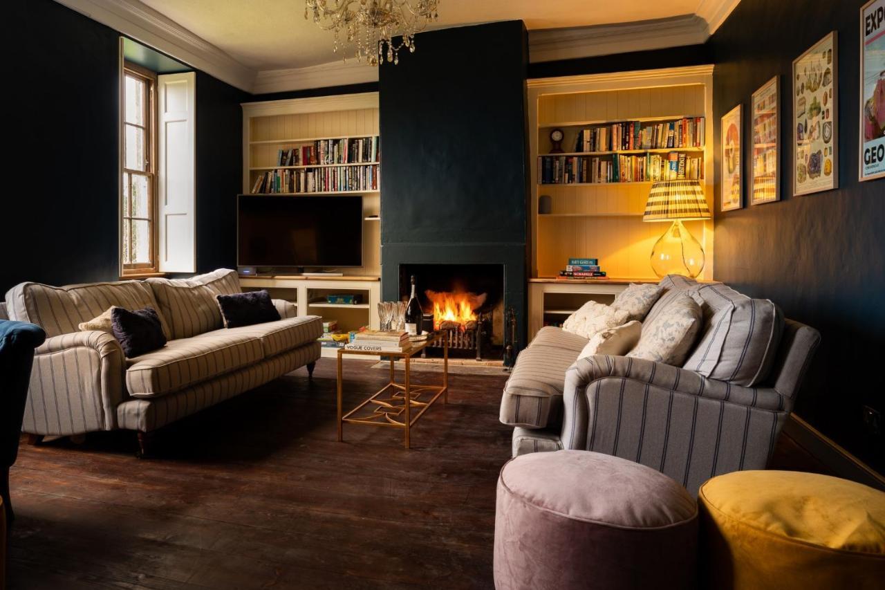 Topside House - Beautiful 7 Bedroom House With Hottub Wifi And Parking Near Bath Wells Frome 오크힐 외부 사진
