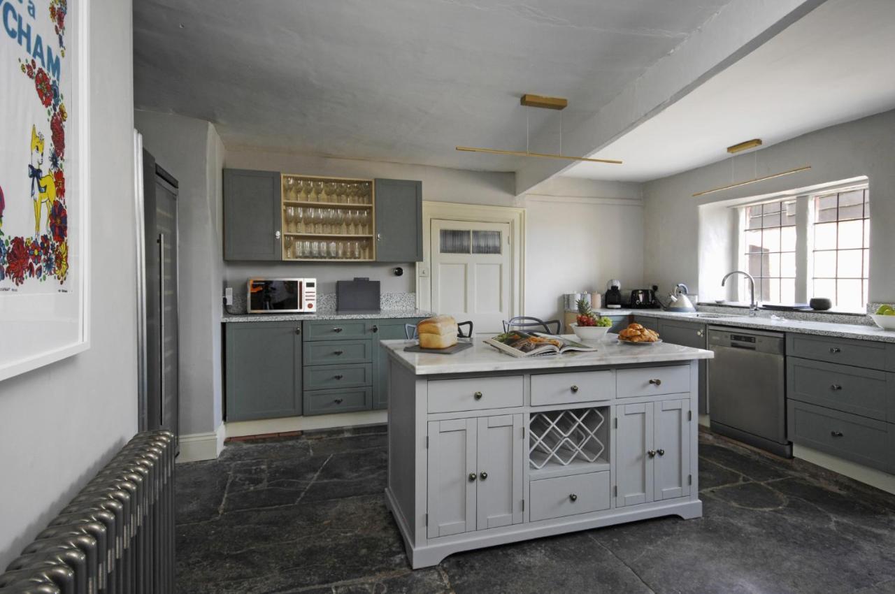 Topside House - Beautiful 7 Bedroom House With Hottub Wifi And Parking Near Bath Wells Frome 오크힐 외부 사진