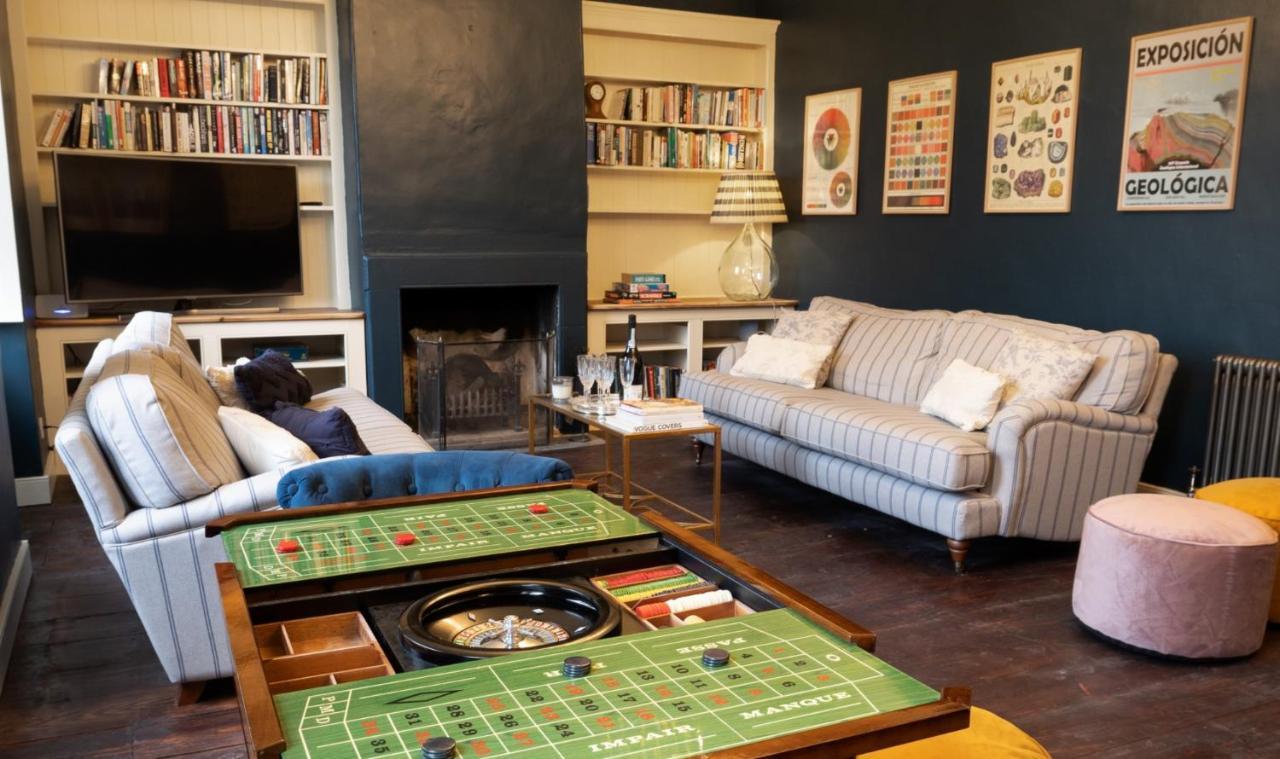 Topside House - Beautiful 7 Bedroom House With Hottub Wifi And Parking Near Bath Wells Frome 오크힐 외부 사진